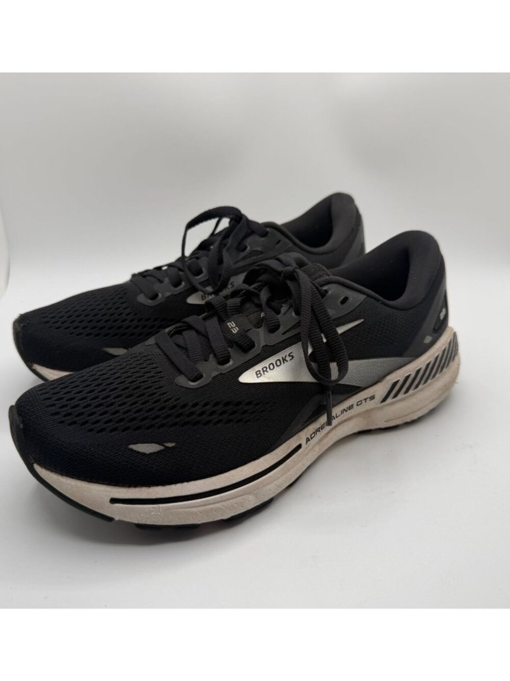 Brooks Adrenaline GTS 23 Running Sneaker Women Sz 8 Black Athletic Walking Shoe
